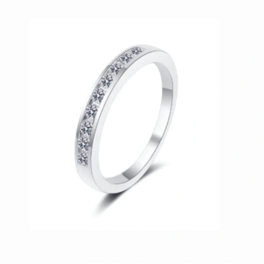 925 Sterling Silver Moissanite Geometric Classic Band Ring